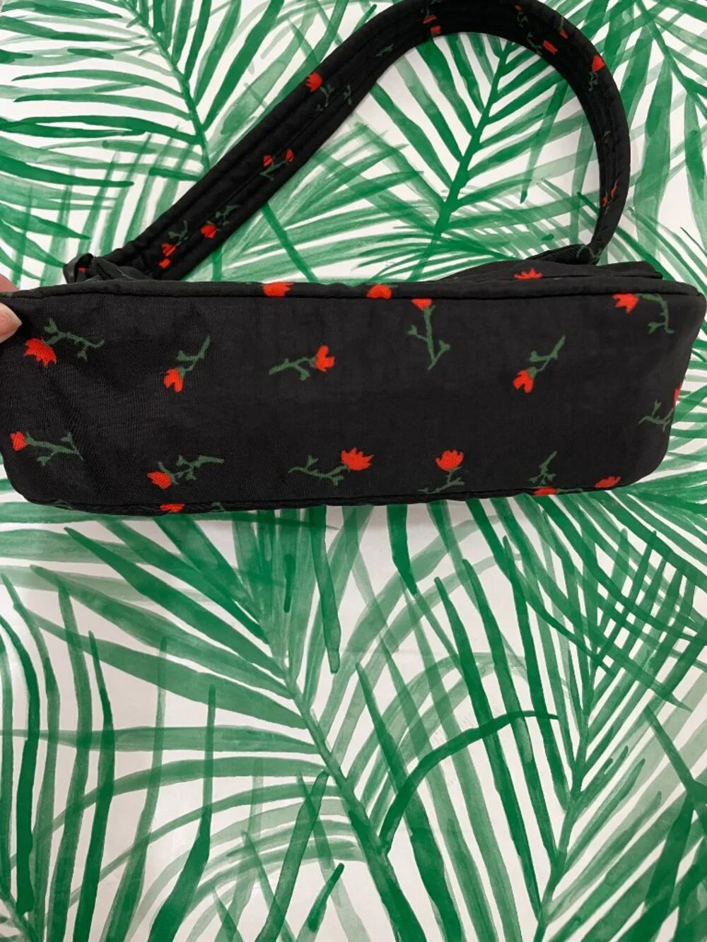 Baggu Cargo Shoulder Bag in Painted Wildflower Black